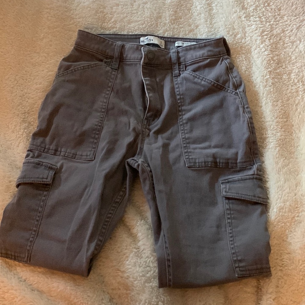 Hollister jeans size 1